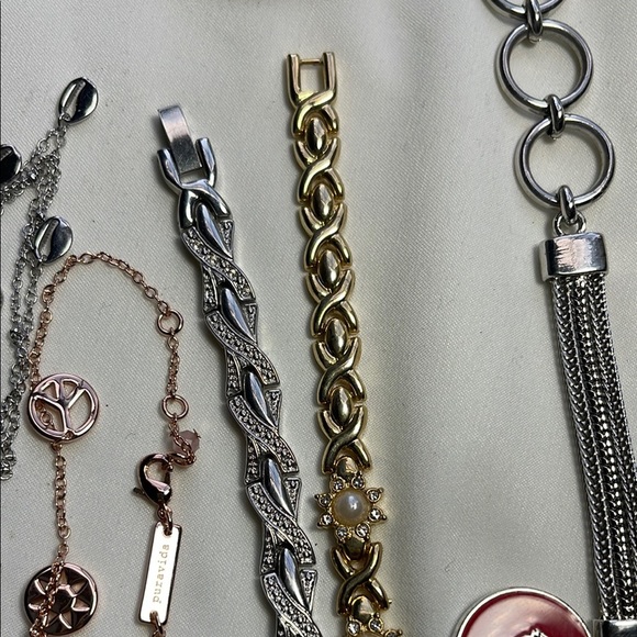 Elegant Women's bracelets bundle - Picture 10 of 14